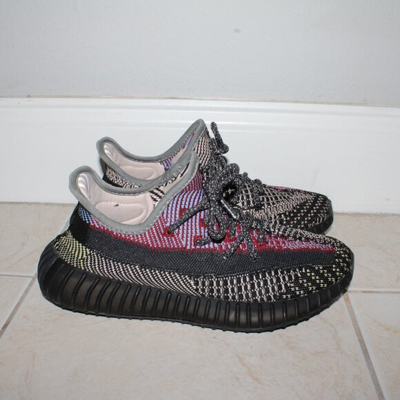 Adidas Yeezy 350 V2 YECHEIL reflective main image 4